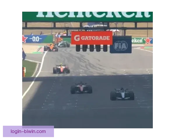 费尔斯塔彭再夺杆位 引发F1赛季冠军争夺战升级